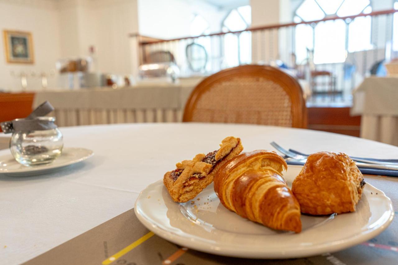 Miramonti Hotel Saint Vincent エクステリア 写真