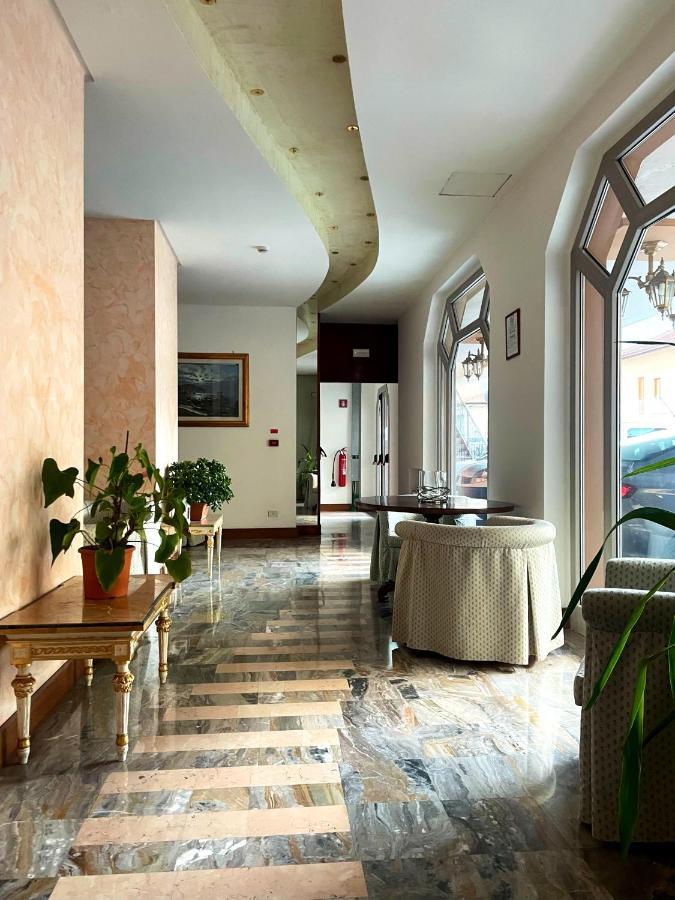 Miramonti Hotel Saint Vincent エクステリア 写真